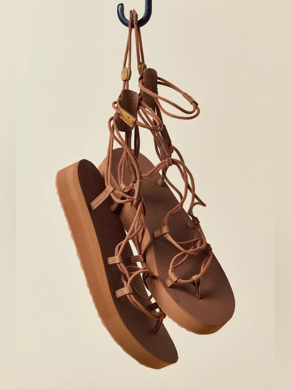 Teva Women's NWT Midform Infinity Sandals Lion Brown Size 9 - Picture 2 of 8